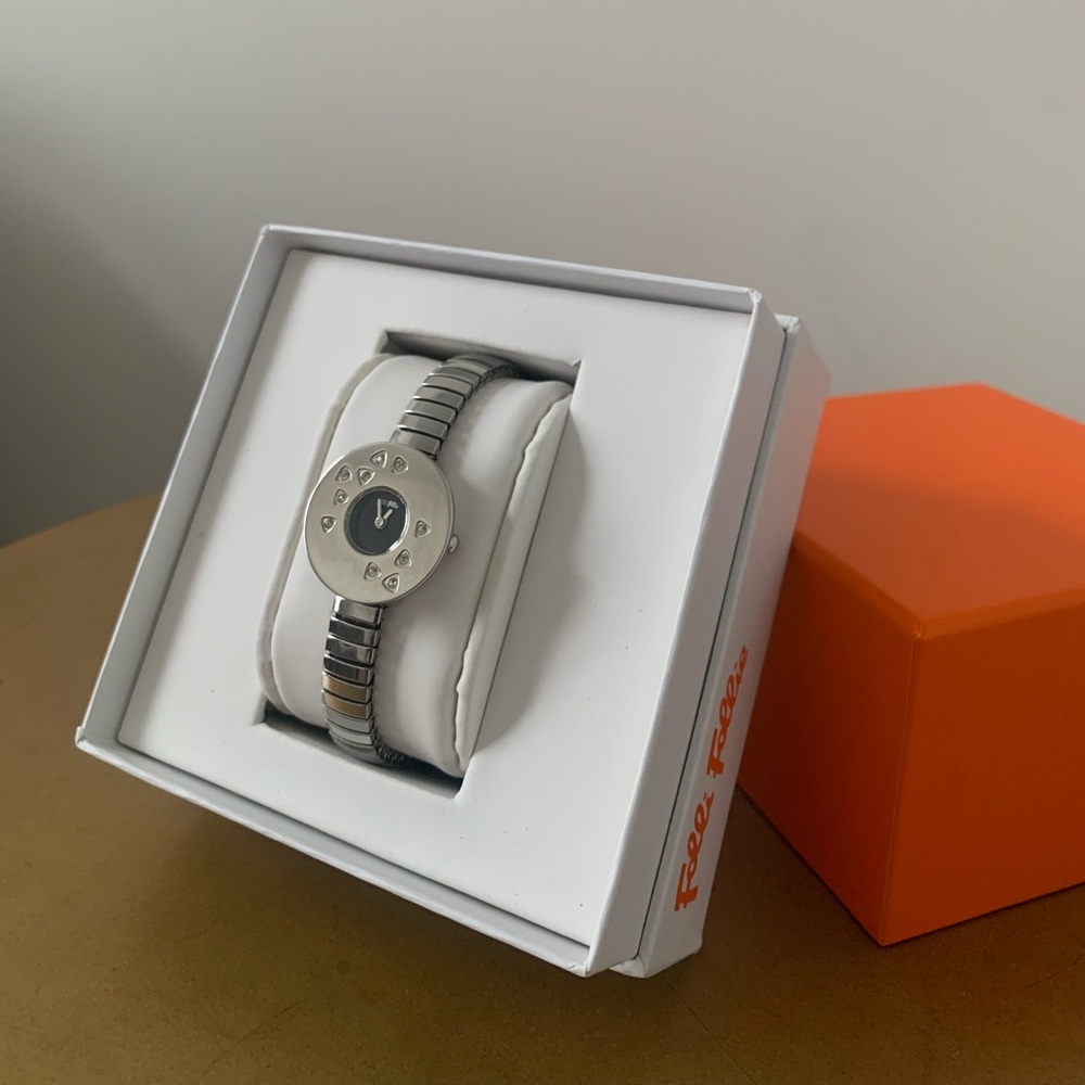 NEW! Folli Follie Watch